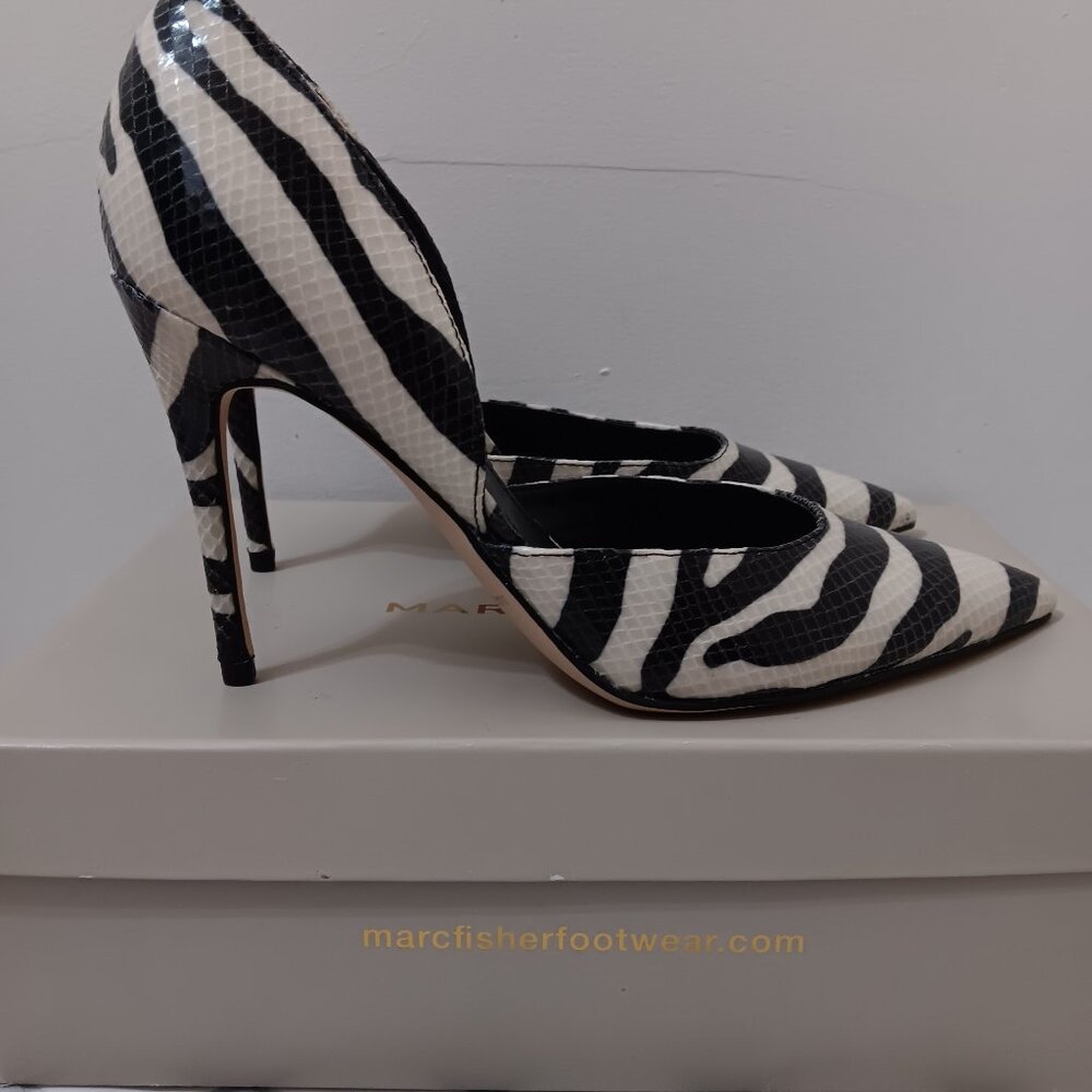 Marc Fisher Zebra Pumps